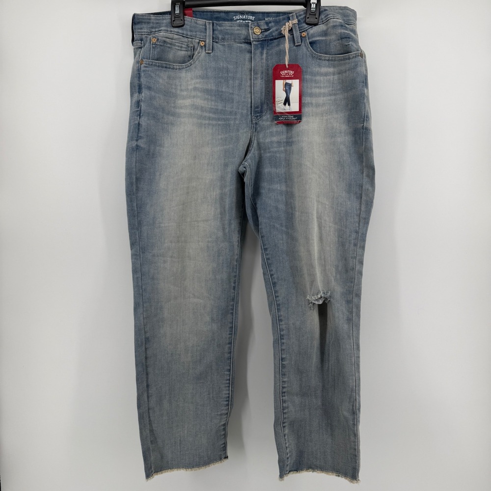 Signature by Levi Strauss Co High Rise Ankle Straight Jeans Light Wash‎ Size 18
